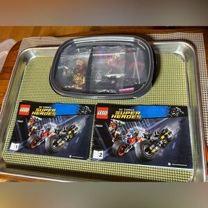 LEGO Set #76053 DC Comics Super Heroes: Gotham City Cycle Chase Complete Retired